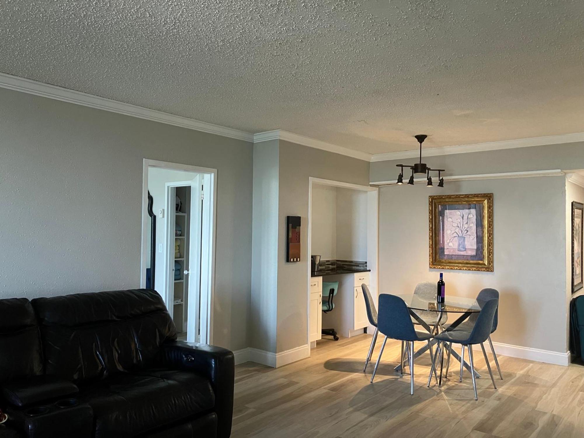 Oceanview Resort: Fort Lauderdale Beachfront Corner Suite Exterior photo
